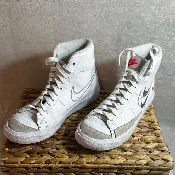 Nike Blazer Mid ’77 SE “Multi-Swoosh” – White / Multi | Youth 5.5 Women’s 7 - Picture 8 of 11